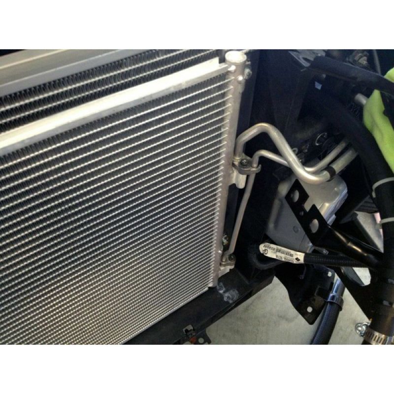 Mishimoto 09+ Nissan 370Z Manual Radiator-Radiators-Mishimoto-MISMMRAD-370Z-09-SMINKpower Performance Parts