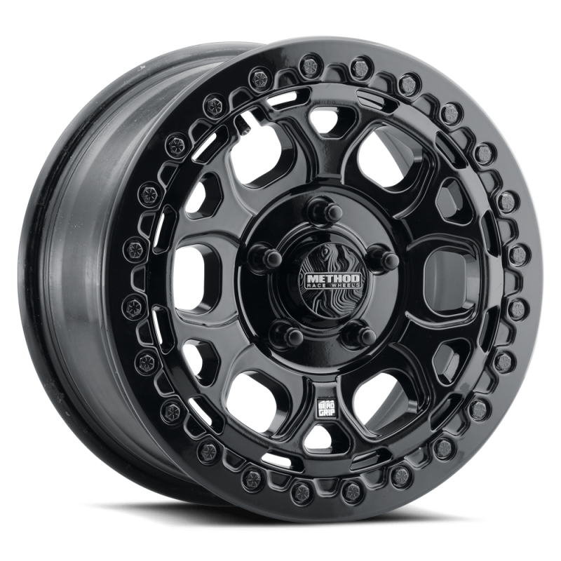 

Method Wheels MR416570121361B - MRWMR416570121361B - Method MR416 Beadlock 15x7 / 5x4.5 / 55mm Offset / 68.00mm Bore - Gloss Black Wheel - Shipped in Europe - Tuningsupply.com
