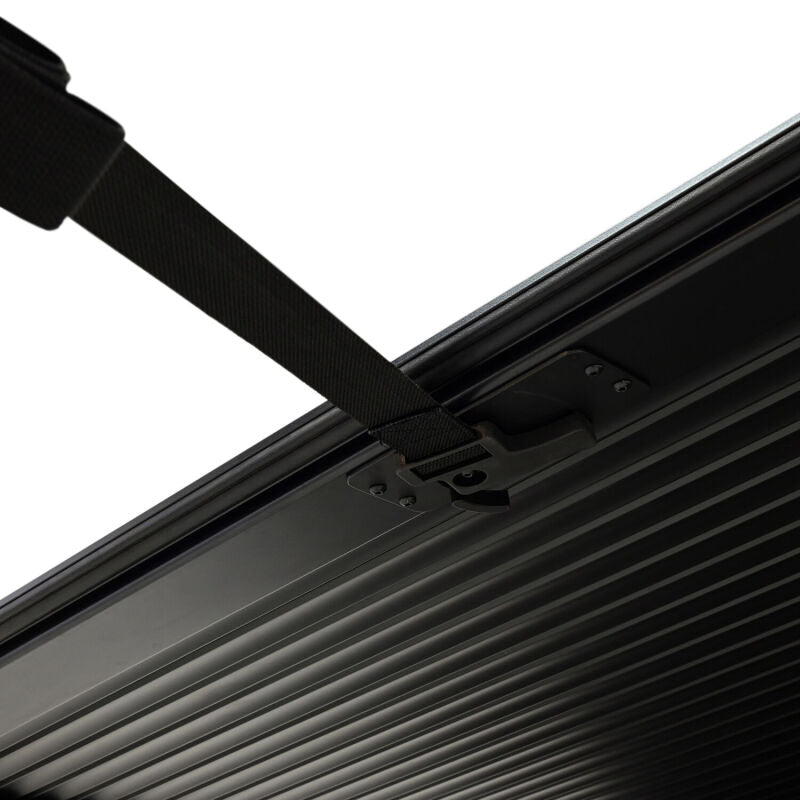 

Westin 19-61065 - WES19-61065 - Westin 16-23 Toyota Tacoma 5ft 5in Bed Manual Retractable Tonneau Cover - Black - Shipped in Europe - Tuningsupply.com
