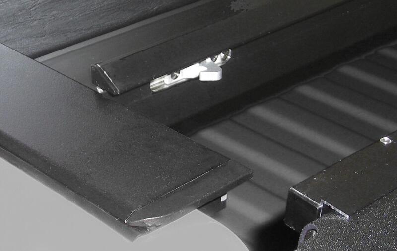 

Roll-N-Lock LG220M - RNLLG220M - Roll-N-Lock 14-18 Chevy Silverado/Sierra 1500 XSB 68in M-Series Retractable Tonneau Cover - Shipped in Europe - Tuningsupply.com

