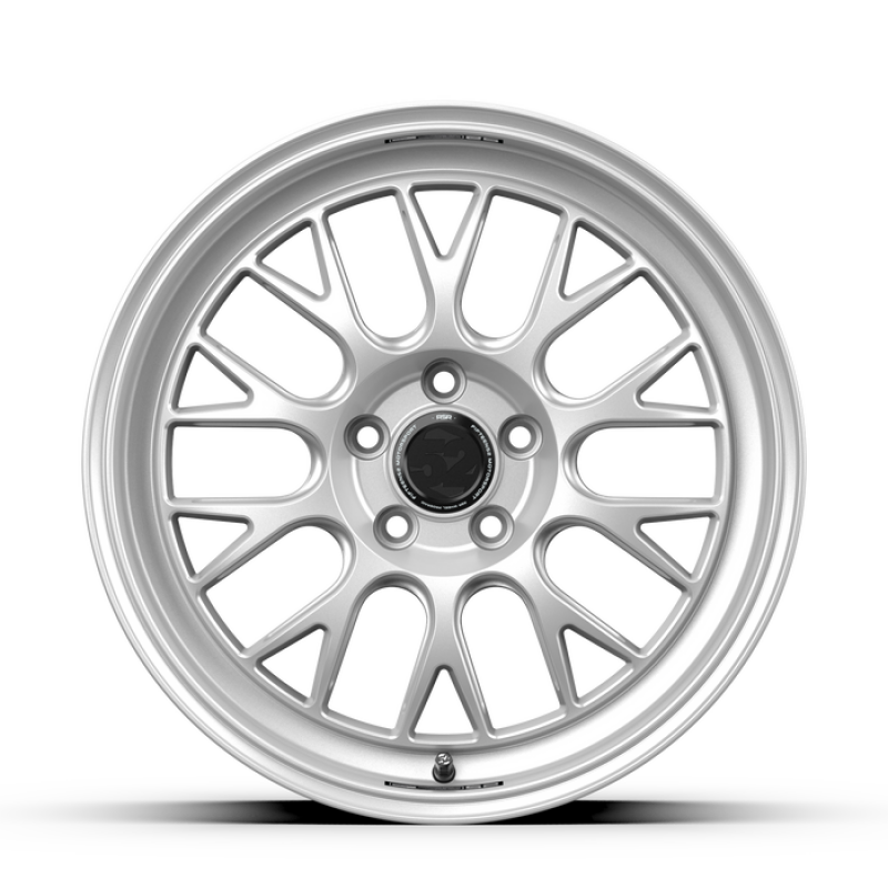 

fifteen52 RSHRS-88551+42 - FFTRSHRS-88551+42 - fifteen52 Holeshot RSR 18x8.5 5x112 42mm ET 57.1mm Center Bore Radiant Silver - Shipped in Europe - Tuningsupply.com
