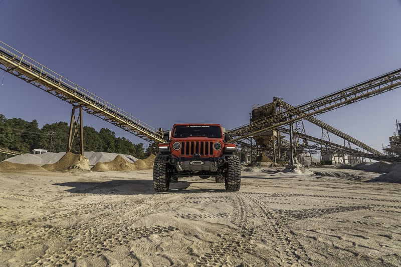 

Rugged Ridge  - RUG11549.42 - Rugged Ridge Venator Front Bumper 18-20 Jeep Wrangler JL/JT - Shipped in Europe - Tuningsupply.com
