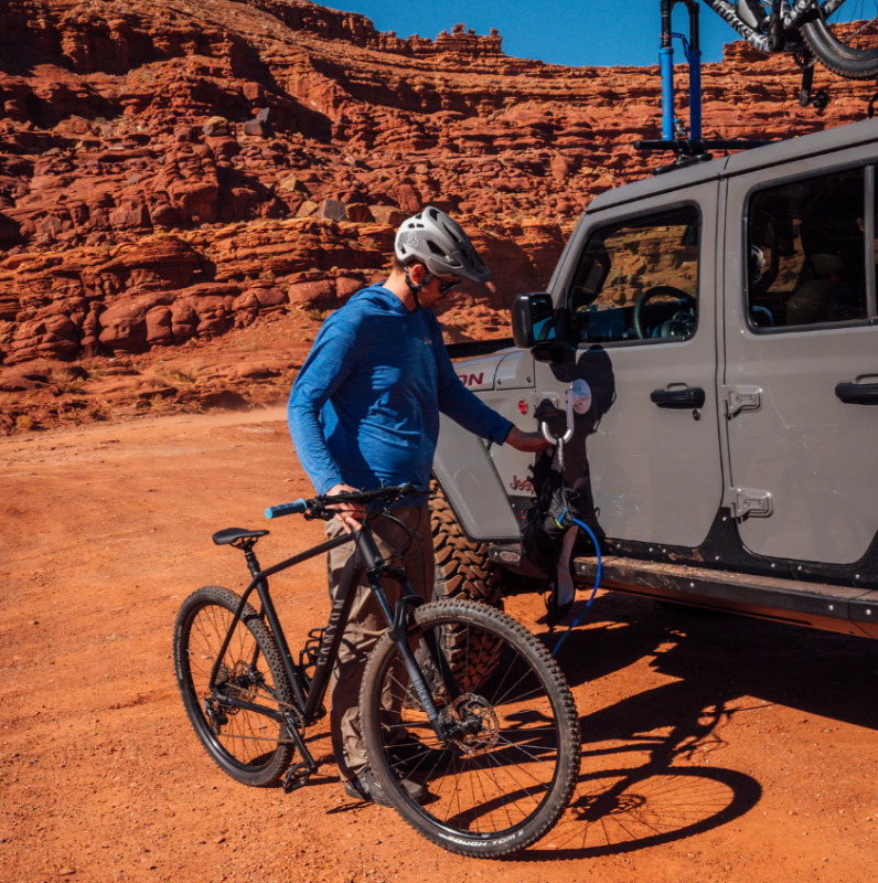 
  

SeaSucker MB5719B-6 - SEAMB5719B-6 - SeaSucker Utility Hook - Black - Shipped in Europe - Tuningsupply.com

