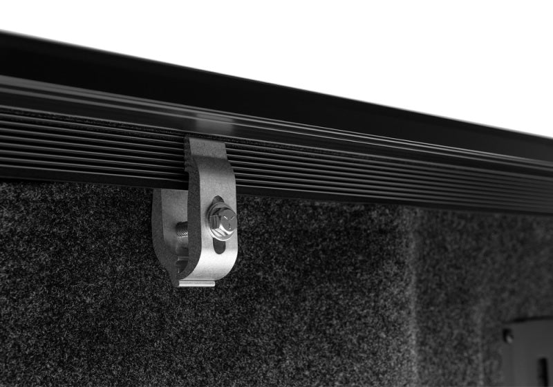 

Truxedo 579101 - TRX579101 - Truxedo 17-19 Ford F-250/F-350/F-450 Super Duty 6ft 6in Lo Pro Bed Cover - Shipped in Europe - Tuningsupply.com
