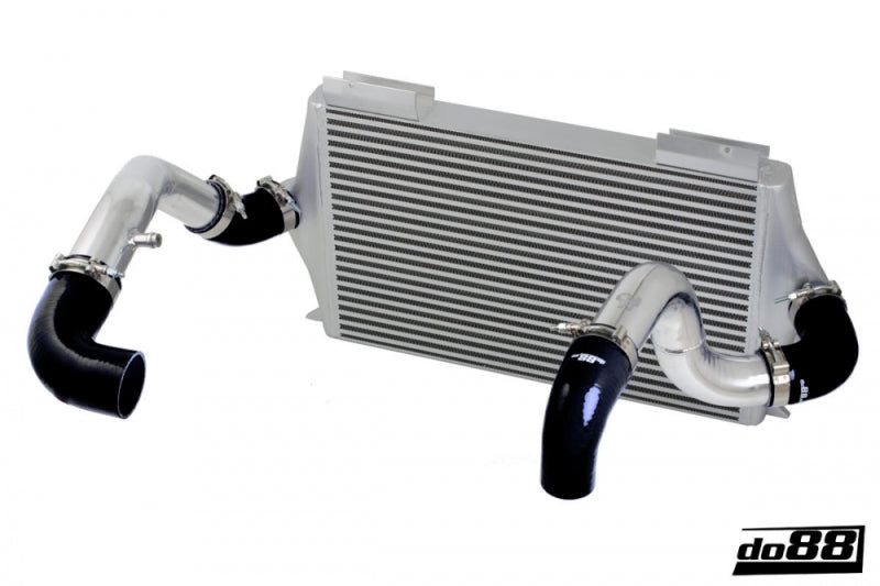 

do88 BIG-940-S-63 - DOBBIG-940-S-63 - do88 92-98 Volvo 740/940 Turbo (63mm Throttle) BigPack Intercooler Kit w/Black Hoses - Shipped in Europe - Tuningsupply.com
