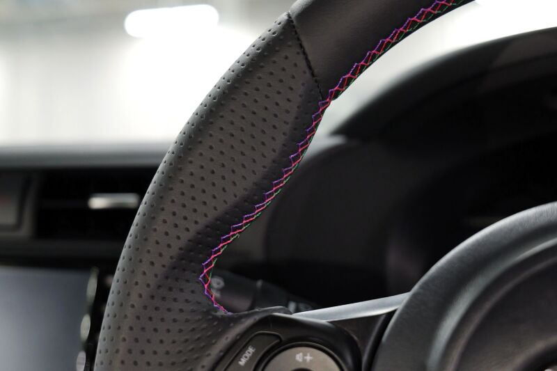 

HKS 51999-AT004 - HKS51999-AT004 - HKS Subaru BRZ ZN(D)8/ZN(C)6E Replacement Steering Wheel - Shipped in Europe - Tuningsupply.com
