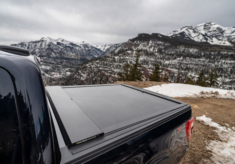 

Roll-N-Lock  - RNLBT151A - Roll-N-Lock 17-19 Ford F-250/F-350 Super Duty SB 80-3/8in A-Series Retractable Tonneau Cover - Shipped in Europe - Tuningsupply.com
