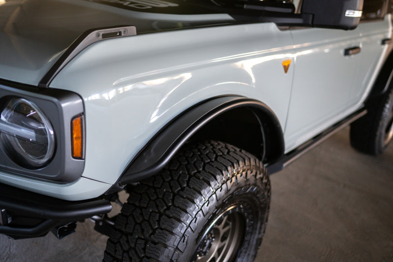 

DV8 Offroad  - DVEFDBR-01 - DV8 Offroad 21-23 Ford Bronco Tube Fender Flares - Shipped in Europe - Tuningsupply.com
