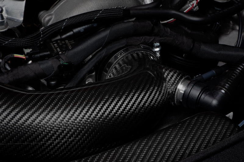 

APR CI100043 - APRCI100043 - APR 18-25 Audi S4/S5/S5 Sportback (B9) 3.0T Carbon Fiber Intake System - Shipped in Europe - Tuningsupply.com
