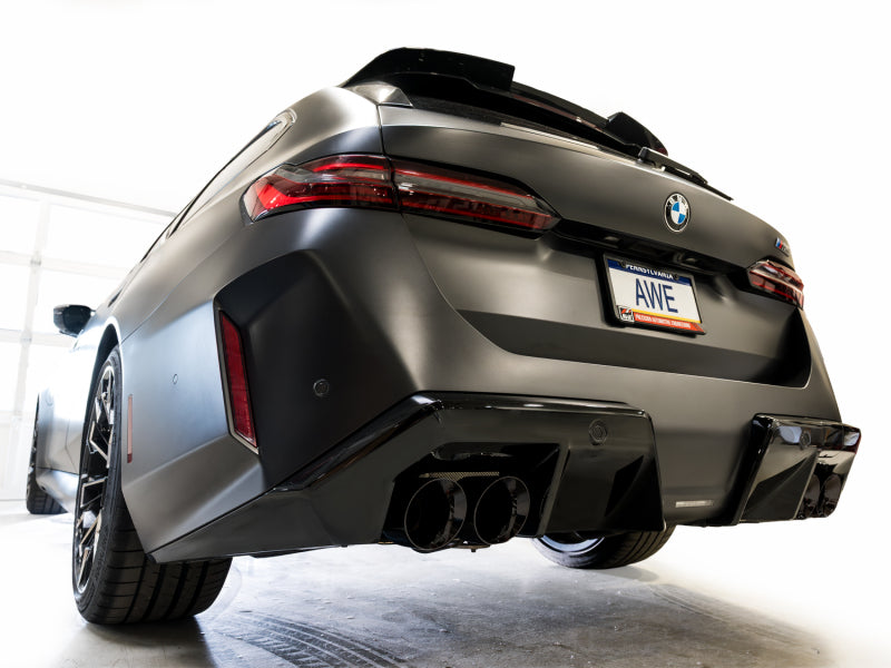 

AWE Tuning 3020-43790 - AWE3020-43790 - AWE Tuning BMW G90/G99 M5 Track Edition Cat-Back Exhaust - Diamond Black Tips - Shipped in Europe - Tuningsupply.com
