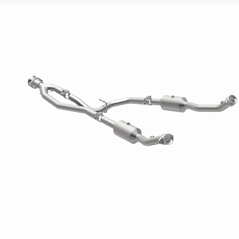 

Magnaflow 280248 - MAG280248 - MagnaFlow 20-21 Ford Transit-150 Single Underbody V6 3.5L RWD Direct-Fit Catalytic Converter - Shipped in Europe - Tuningsupply.com
