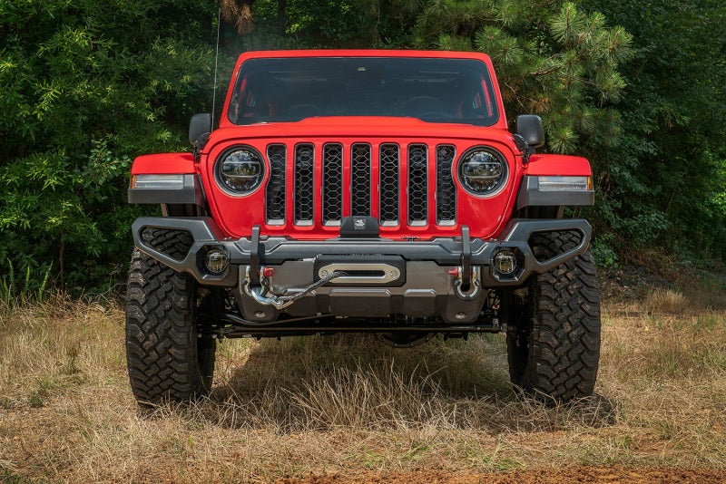 

Rugged Ridge  - RUG11549.42 - Rugged Ridge Venator Front Bumper 18-20 Jeep Wrangler JL/JT - Shipped in Europe - Tuningsupply.com
