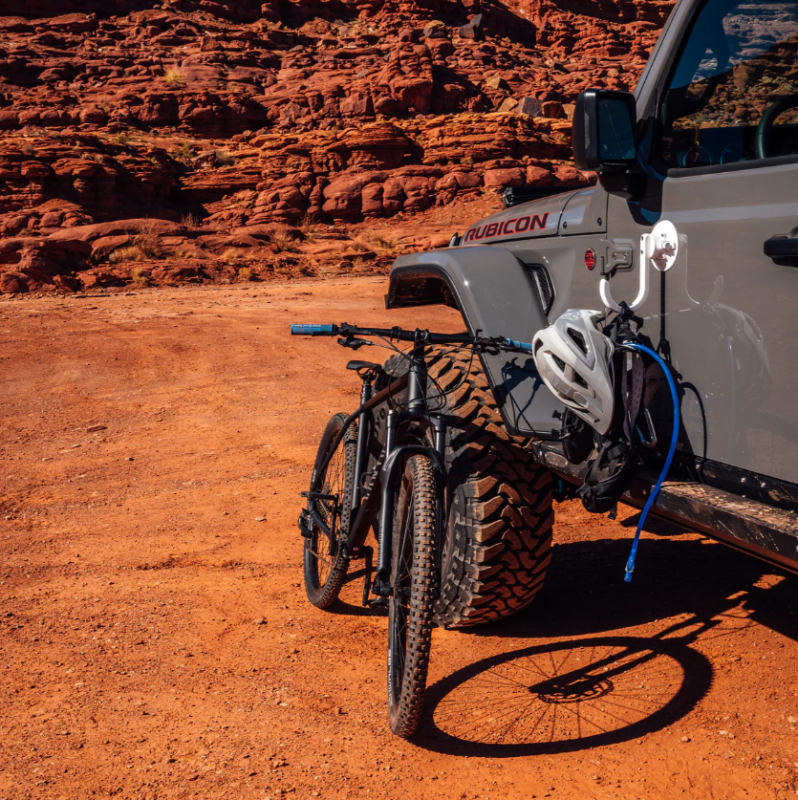 
  

SeaSucker MB5719B-6 - SEAMB5719B-6 - SeaSucker Utility Hook - Black - Shipped in Europe - Tuningsupply.com

