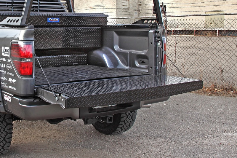 
  

Dee Zee DZ4137B - DZEDZ4137B - Deezee 99-07 Ford SuperDuty Tailgate Protector Full Black-Tread - Shipped in Europe - Tuningsupply.com

