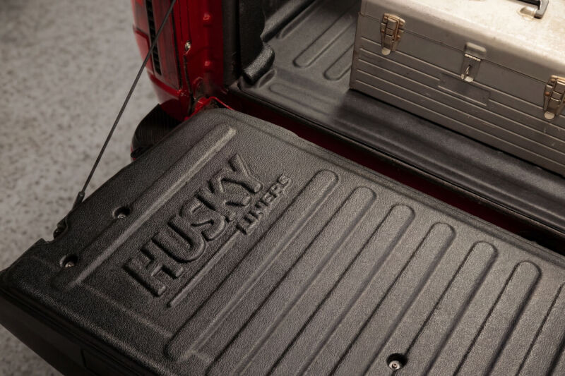 

Husky Liners F55KDA15 - HSLF55KDA15 - Husky Liners 15-25 Ford F-150 5 ft 7in Bed Freedom Bedliner - Shipped in Europe - Tuningsupply.com
