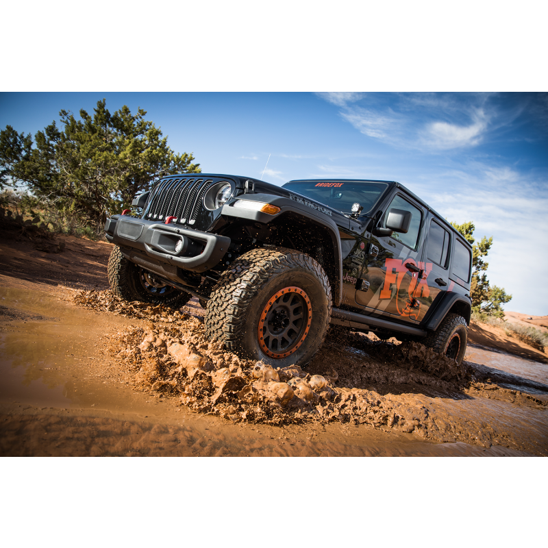 Fox 2018+ Jeep JL 2.5 Factory Race Series 9.7in Remote Res. Front Shock Set / 0-1.5in. Lift w/ DSC-tuningsupply.com