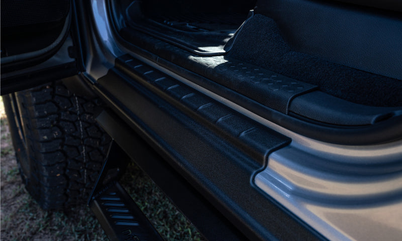 Bushwacker 19-22 Chevrolet Silverado Crew Cab Trail Armor Rocker Panel and Sill Plate Cover - Black-tuningsupply.com