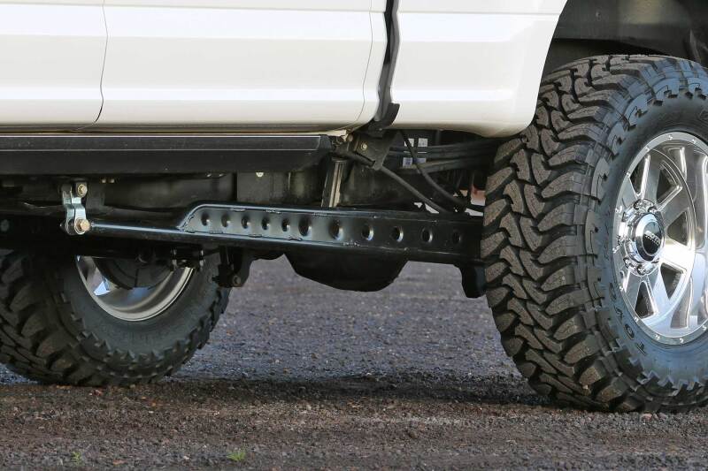 
  

Fabtech  - FABFTS62010 - Fabtech 2023+ Ford F250/F350 4WD Super Duty Floating Rear Traction Bar System - Shipped in Europe - Tuningsupply.com

