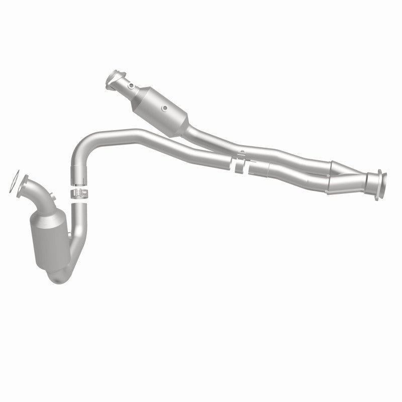 

Magnaflow 21-710 - MAG21-710 - MagnaFlow Direct Fit Catalytic Converter 2015-2017 Transit-150 V6 3.5 OEM Underbody - Shipped in Europe - Tuningsupply.com
