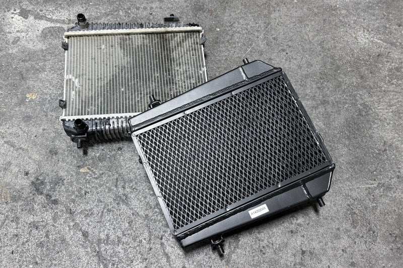 

CSF 8321 - CSF8321 - CSF BMW G8X M3/M4/M2 High-Performance Auxiliary Radiator - Single Radiator - Shipped in Europe - Tuningsupply.com

