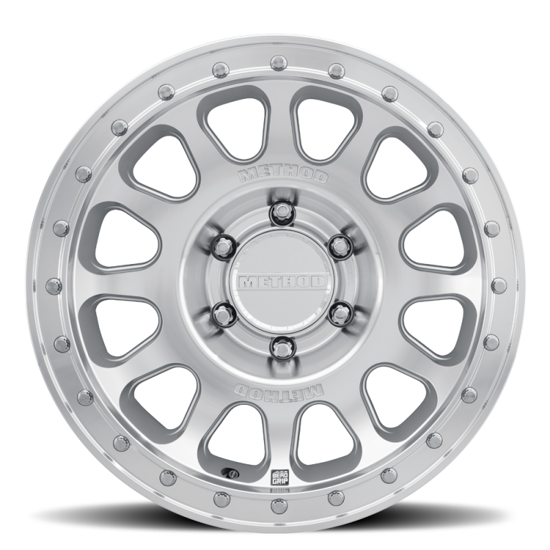 

Method Wheels MR70978550300H - MRWMR70978550300H - Method MR709 HD Bead Grip 17x 8.5in / ET0 / 5x5 BP / 71.5mm Bore - Machined Wheel - Shipped in Europe - Tuningsupply.com
