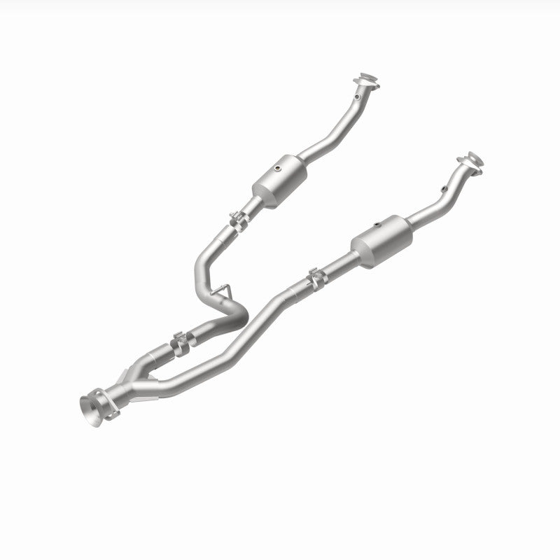 

Magnaflow 280248 - MAG280248 - MagnaFlow 20-21 Ford Transit-150 Single Underbody V6 3.5L RWD Direct-Fit Catalytic Converter - Shipped in Europe - Tuningsupply.com
