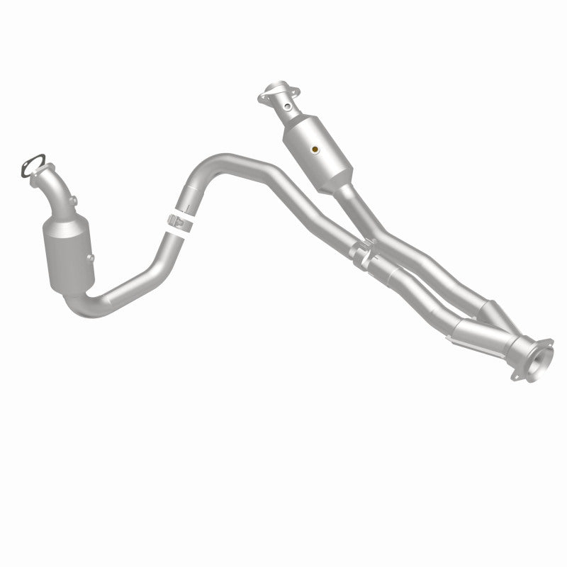 

Magnaflow 21-710 - MAG21-710 - MagnaFlow Direct Fit Catalytic Converter 2015-2017 Transit-150 V6 3.5 OEM Underbody - Shipped in Europe - Tuningsupply.com
