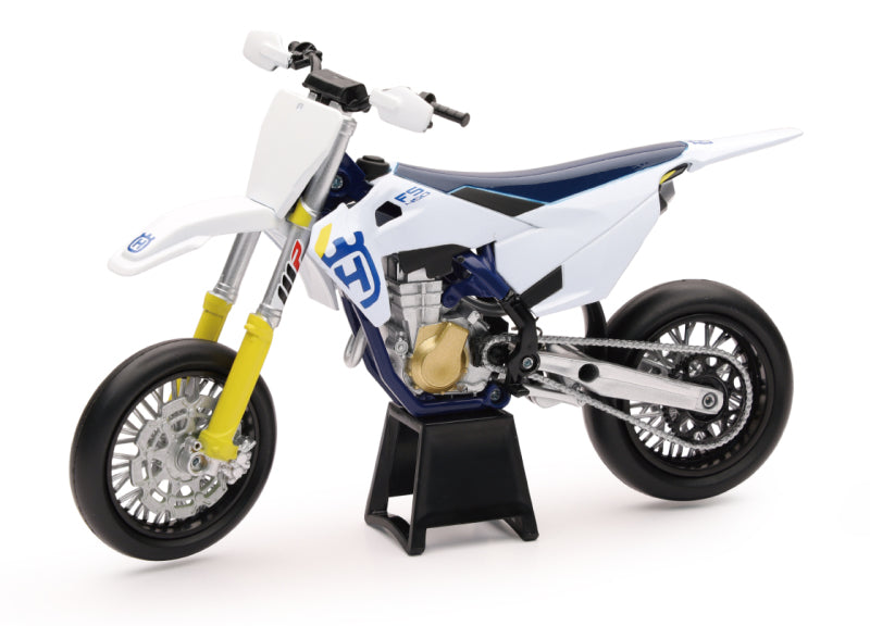 New Ray Toys Husqvarna FS450 Supermoto/ Scale - 1:12-tuningsupply.com