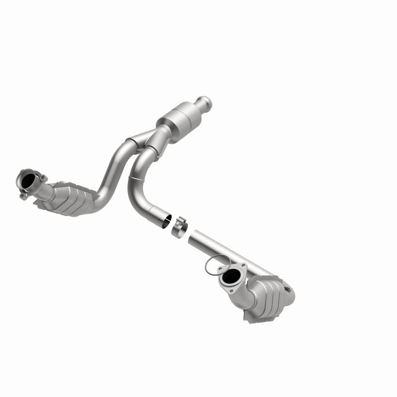 

Magnaflow 51578 - MAG51578 - MagnaFlow Conv DF 09-13 Chevy Avalanche 5.3L - Shipped in Europe - Tuningsupply.com
