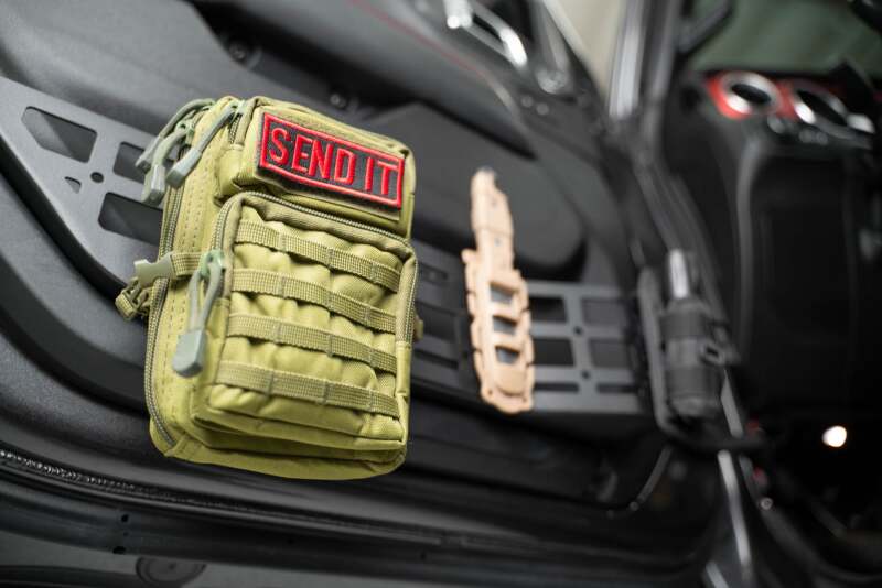 

DV8 Offroad MPJL-05 - DVEMPJL-05 - DV8 Offroad 18-20 Jeep Wrangler (JL)/Gladiator (JT) Front Door Pocket Molle Panels - Shipped in Europe - Tuningsupply.com
