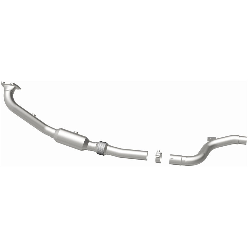

Magnaflow 22-139 - MAG22-139 - MagnaFlow Left Side Direct Fit Catalytic Converter 15-17 Chrysler 300 3.6L (4-Bolt Flange) - Shipped in Europe - Tuningsupply.com
