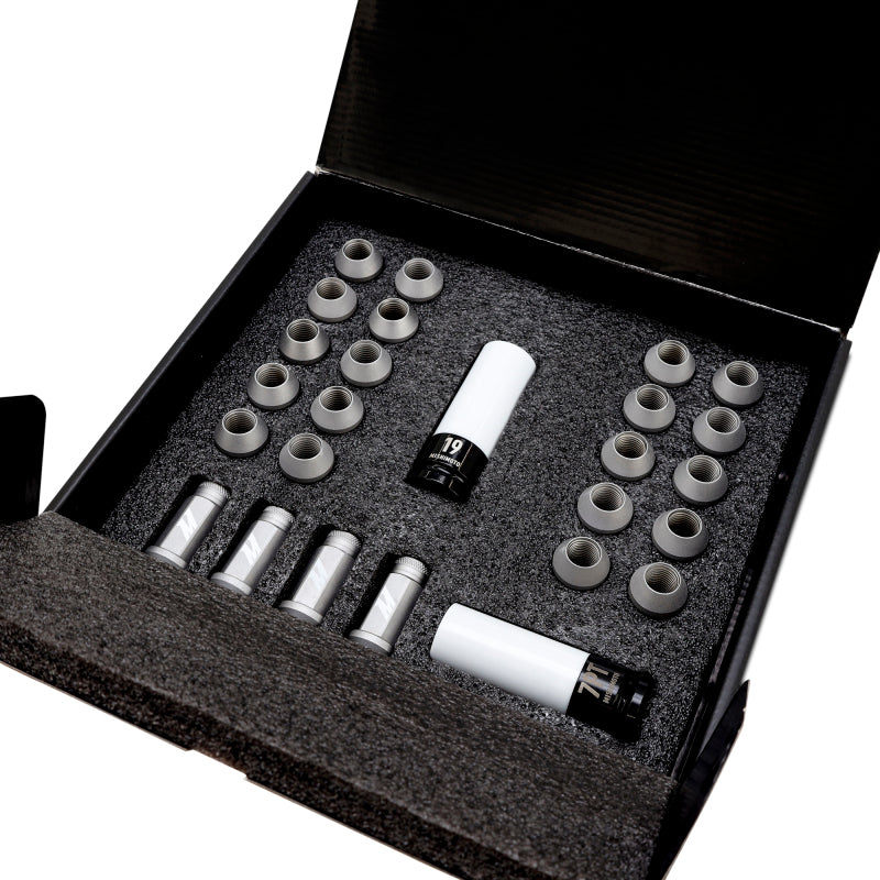 

Mishimoto MMLG-M14-24LBK - MISMMLG-M14-24LBK - Mishimoto Steel Locking Lug Nuts M14x1.5 24pc Set Black - Shipped in Europe - Tuningsupply.com
