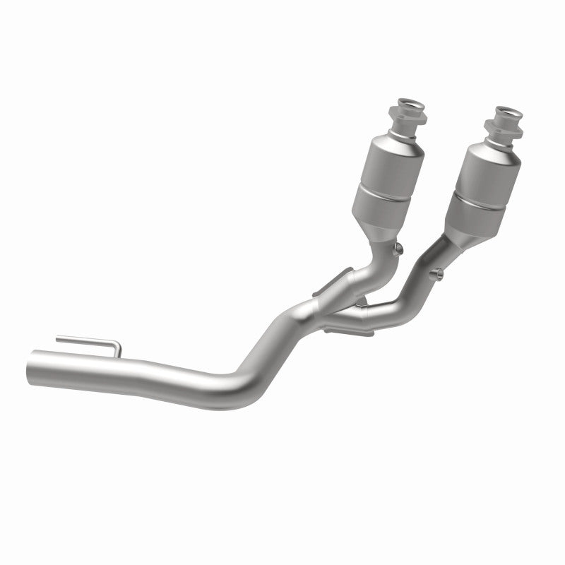 

Magnaflow 24507 - MAG24507 - MagnaFlow Conv DF 99-04 Jeep Grand Cherokee 4.0L Front - Shipped in Europe - Tuningsupply.com
