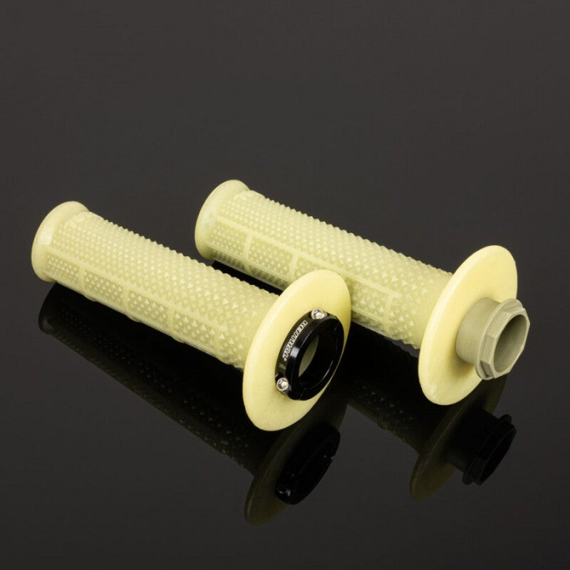 
    

Renthal G240 - RENG240 - Renthal MX-R Works Lock On - Tapered/Half Waffle - Aramid - Shipped in Europe - Tuningsupply.com

  