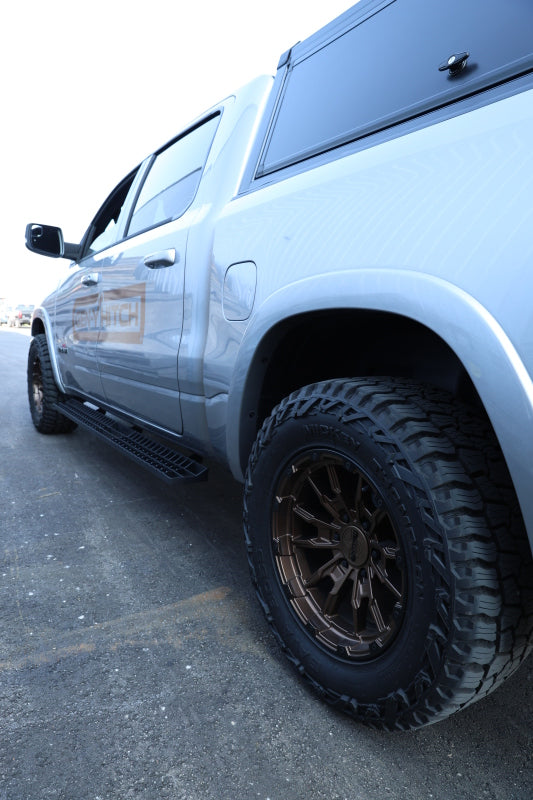 

GEN-Y Hitch GH-25006 - GENGH-25006 - Gen-Y 15-25 Ford F-150/17-24 Ford F-250/F-350 Standard Cab Running Boards - Shipped in Europe - Tuningsupply.com

