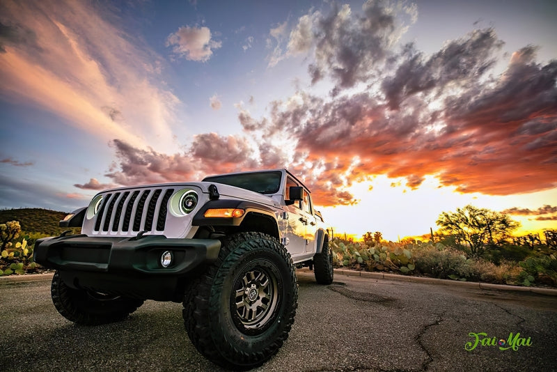 Oracle Oculus Bi-LED Projector Headlights for Jeep JL/Gladiator JT - Matte Blk - 5500K SEE WARRANTY-tuningsupply.com