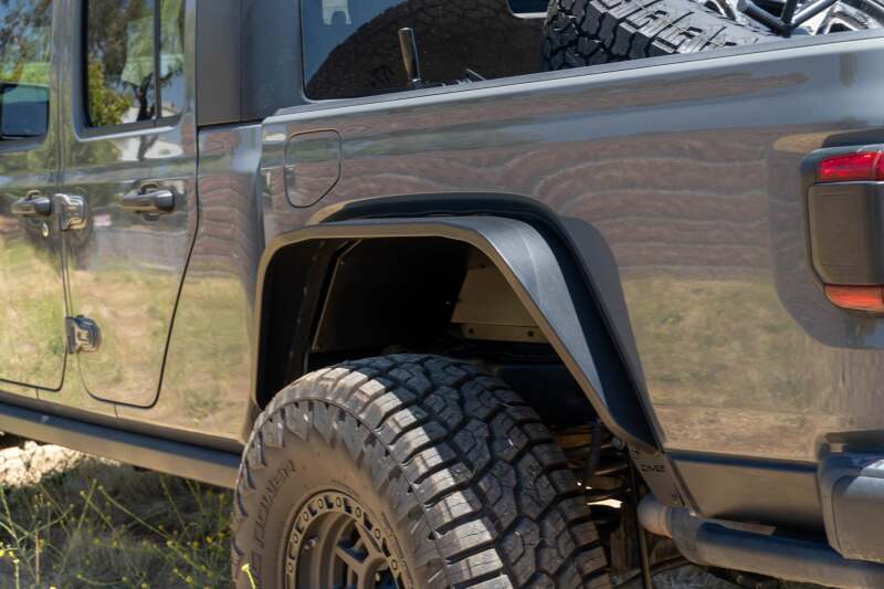 

DV8 Offroad INFEND-07RB - DVEINFEND-07RB - DV8 Offroad 20-24 Jeep Gladiator JT Rear Inner Fender Liners - Satin Black - Shipped in Europe - Tuningsupply.com

