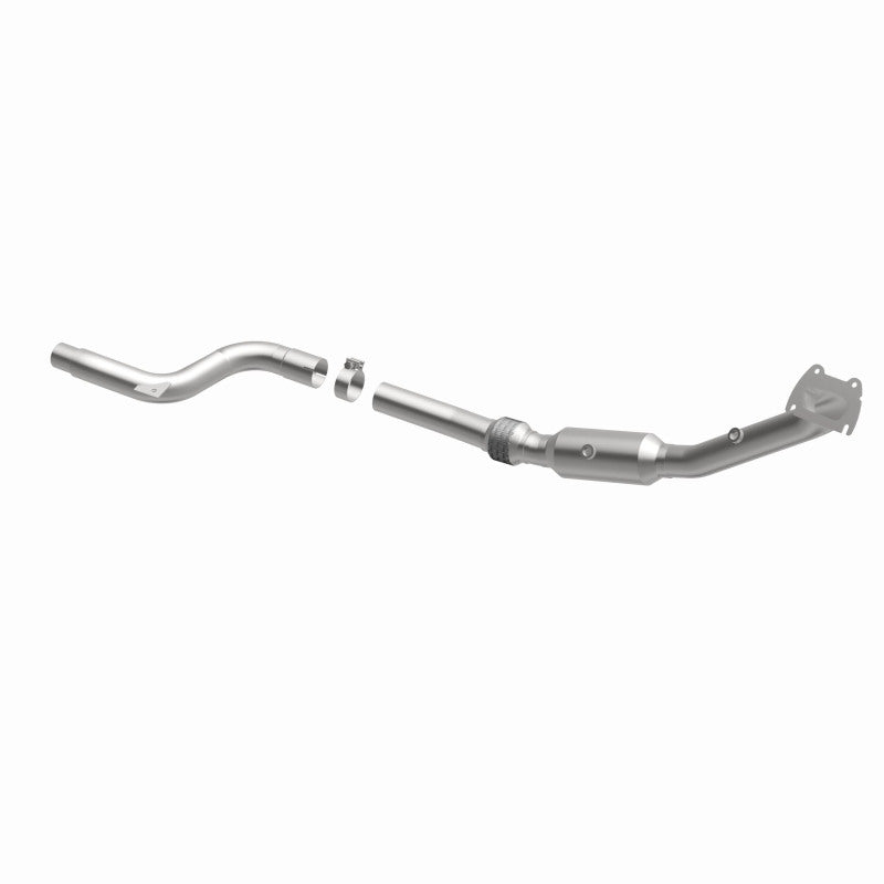 

Magnaflow 22-139 - MAG22-139 - MagnaFlow Left Side Direct Fit Catalytic Converter 15-17 Chrysler 300 3.6L (4-Bolt Flange) - Shipped in Europe - Tuningsupply.com
