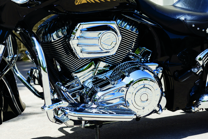 Kuryakyn Rear Oil Panel Accent Chrome Indian-tuningsupply.com