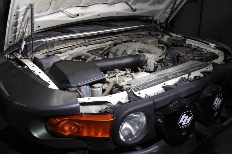 

K&N Engineering 63-9034 - KNN63-9034 - K&N 10 Toyota FJ Cruiser 4 Runner 4.0L-V6 AirCharger Performance Intake - Shipped in Europe - Tuningsupply.com
