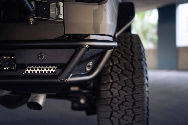 

DV8 Offroad  - DVERBBR-04 - DV8 Offroad 21-23 Ford Bronco Competition Series Rear Bumper - Shipped in Europe - Tuningsupply.com
