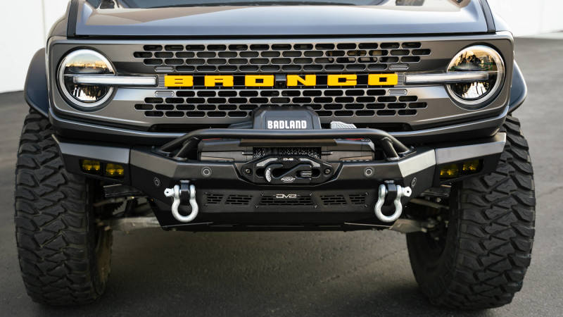 

DV8 Offroad  - DVEFBBR-05 - DV8 Offroad 21-23 Ford Bronco Spec Series Front Bumper - Shipped in Europe - Tuningsupply.com
