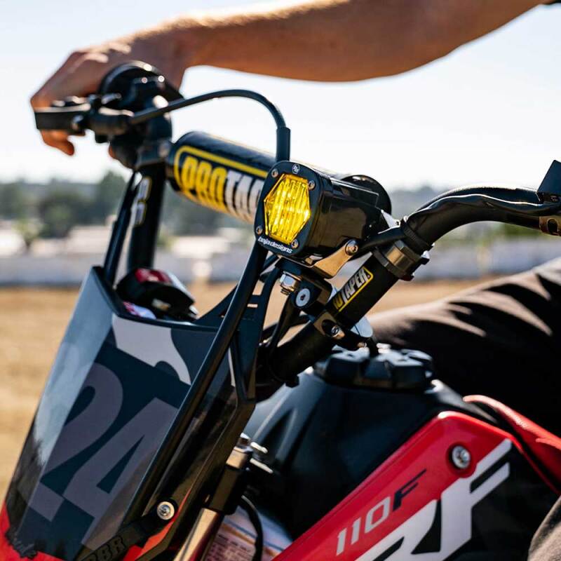 
    

Baja Designs 387002 - BAJ387002 - Baja Designs S1 Wide Cornering Electric Start Pit Bike LED Light - Shipped in Europe - Tuningsupply.com

  