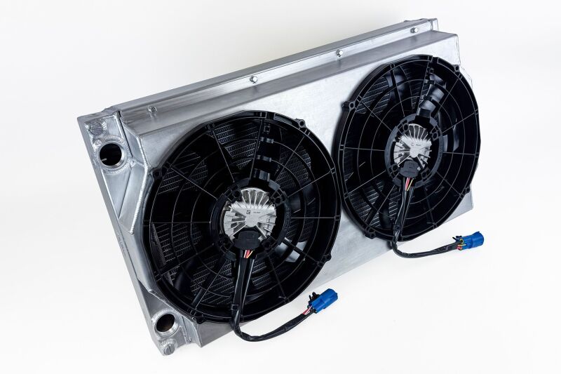 

CSF 8374 - CSF8374 - CSF Motorsport Radiator with Shroud - 14in SPAL Brushless Fans - Harnesses - Shipped in Europe - Tuningsupply.com
