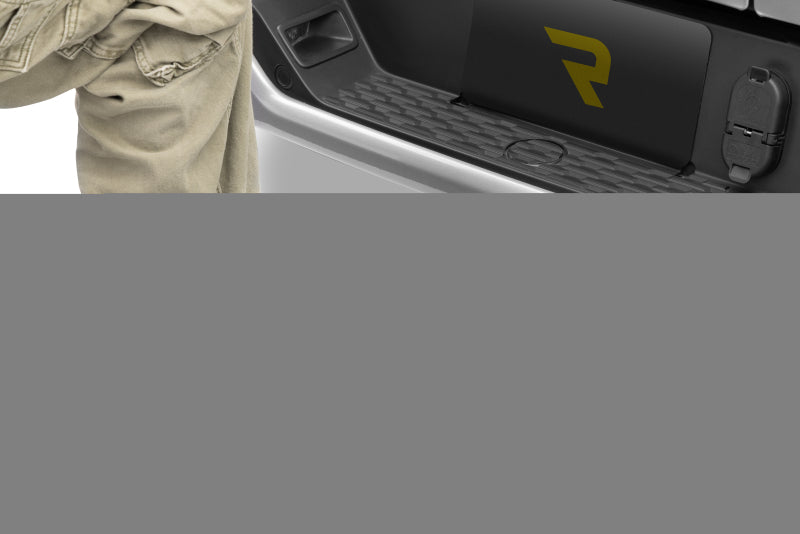

Go Rhino HS2012T - GORHS2012T - Go Rhino HS-20 Hitch Bumper Step - Shipped in Europe - Tuningsupply.com

