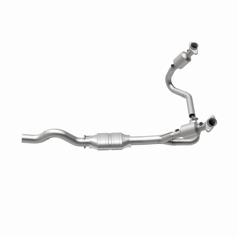 

Magnaflow 23735 - MAG23735 - MagnaFlow Direct Fit Catalytic Converter 01 Dodge Dakota 3.9L 4WD - Shipped in Europe - Tuningsupply.com
