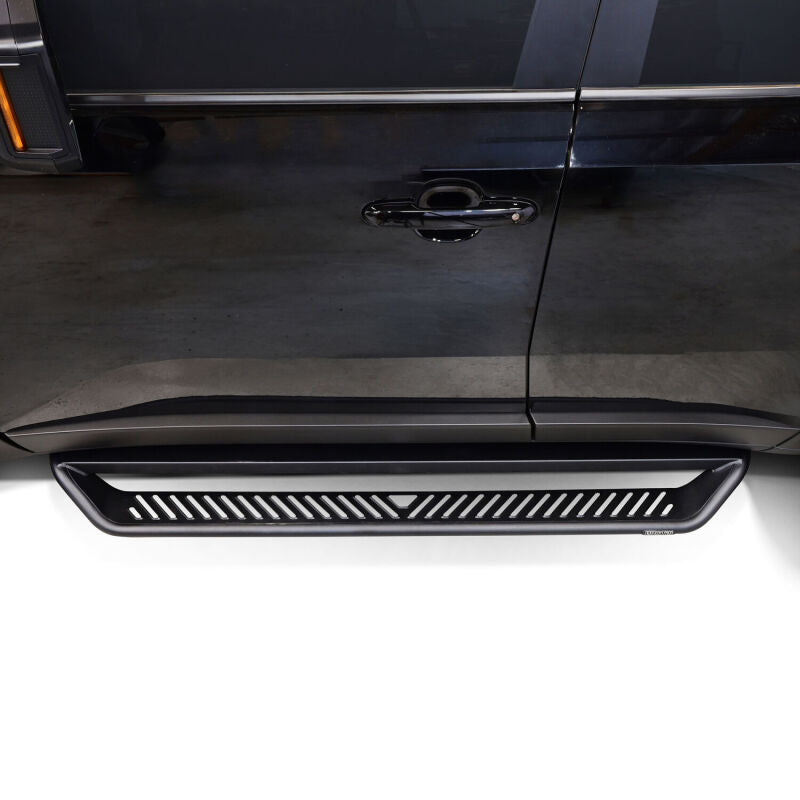 

Westin 20-43795 - WES20-43795 - Westin 24-26 Toyota Land Cruiser Outlaw Drop Running Boards - Textured Black - Shipped in Europe - Tuningsupply.com
