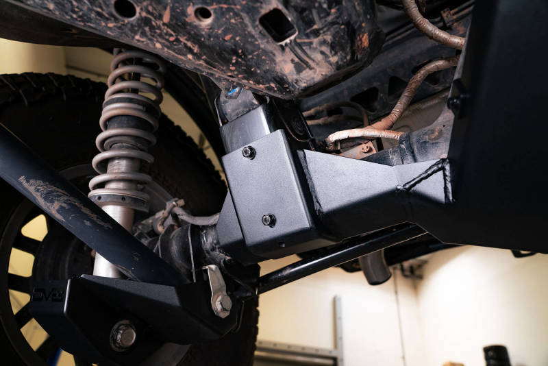 DV8 Offroad 21-22 Ford Bronco Rear Differential Skid Plate-tuningsupply.com