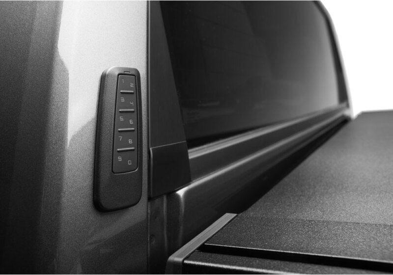 

Retrax EQ0244 - RTXEQ0244 - Retrax 19-24 RAM 5ft 7in Bed w/ RAM Boxes Retrax EQ Bed Cover - Shipped in Europe - Tuningsupply.com
