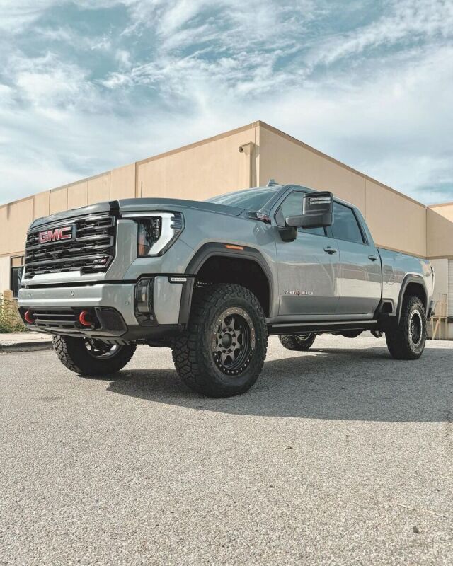 

Cognito 110-P0926 - COG110-P0926 - Cognito 11-19 Chevy/GMC Silv/Sierra 2500/3500 HD 2WD/4WD 3in Premier Leveling Kit w/ Fox PSRR 2.0 - Shipped in Europe - Tuningsupply.com

